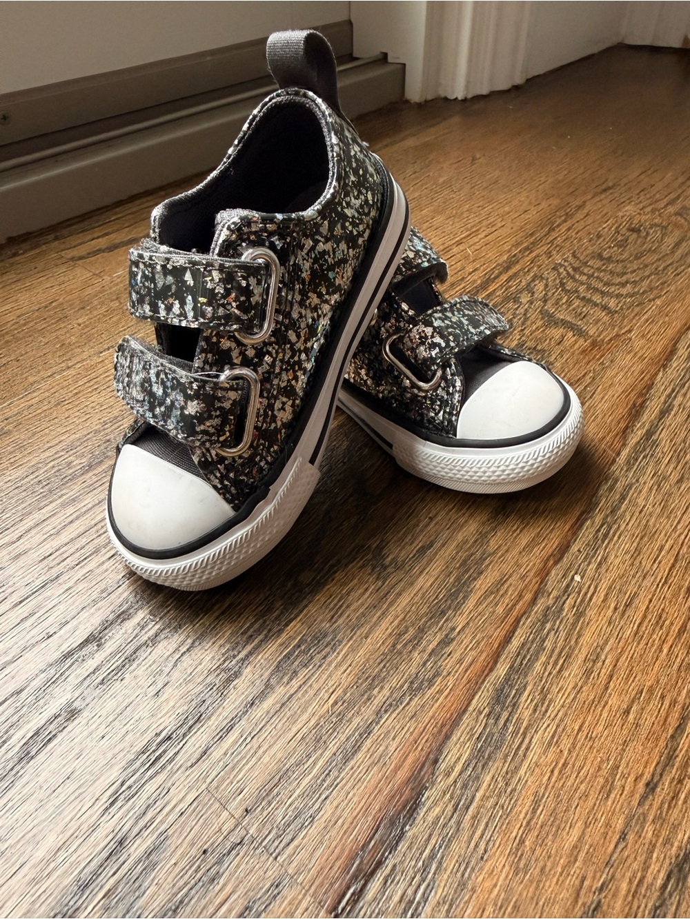 Converse Kids Black Speckle Double-Strap Canvas Sneakers Toddler Sz 5